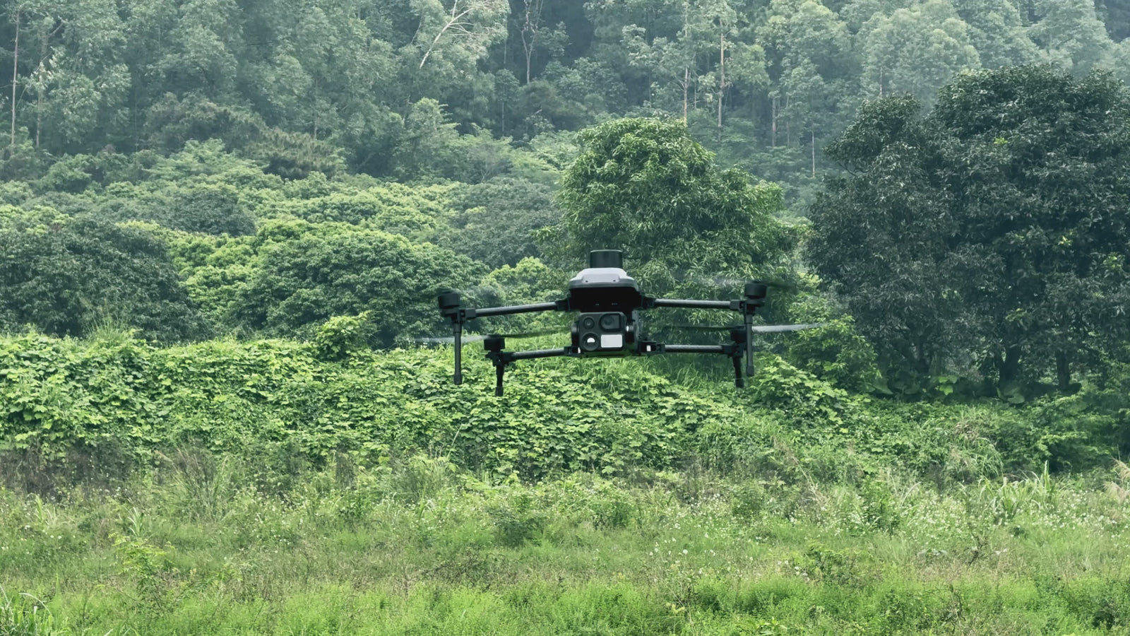 UIH multirotor drone precision hovering video showing 0.1 meter accuracy for stable inspection mapping and field operations